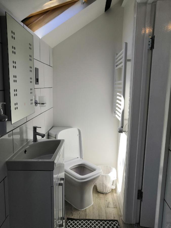 Captivating Isolde Cottage With Pool Near St Ives Camborne Ngoại thất bức ảnh